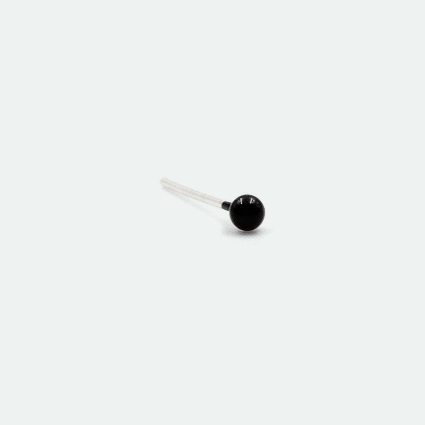 Nasen- und Ohrstecker Piercing jetzt kaufen in unserem Onlineshop oder vor Ort in unserer Filiale in Basel