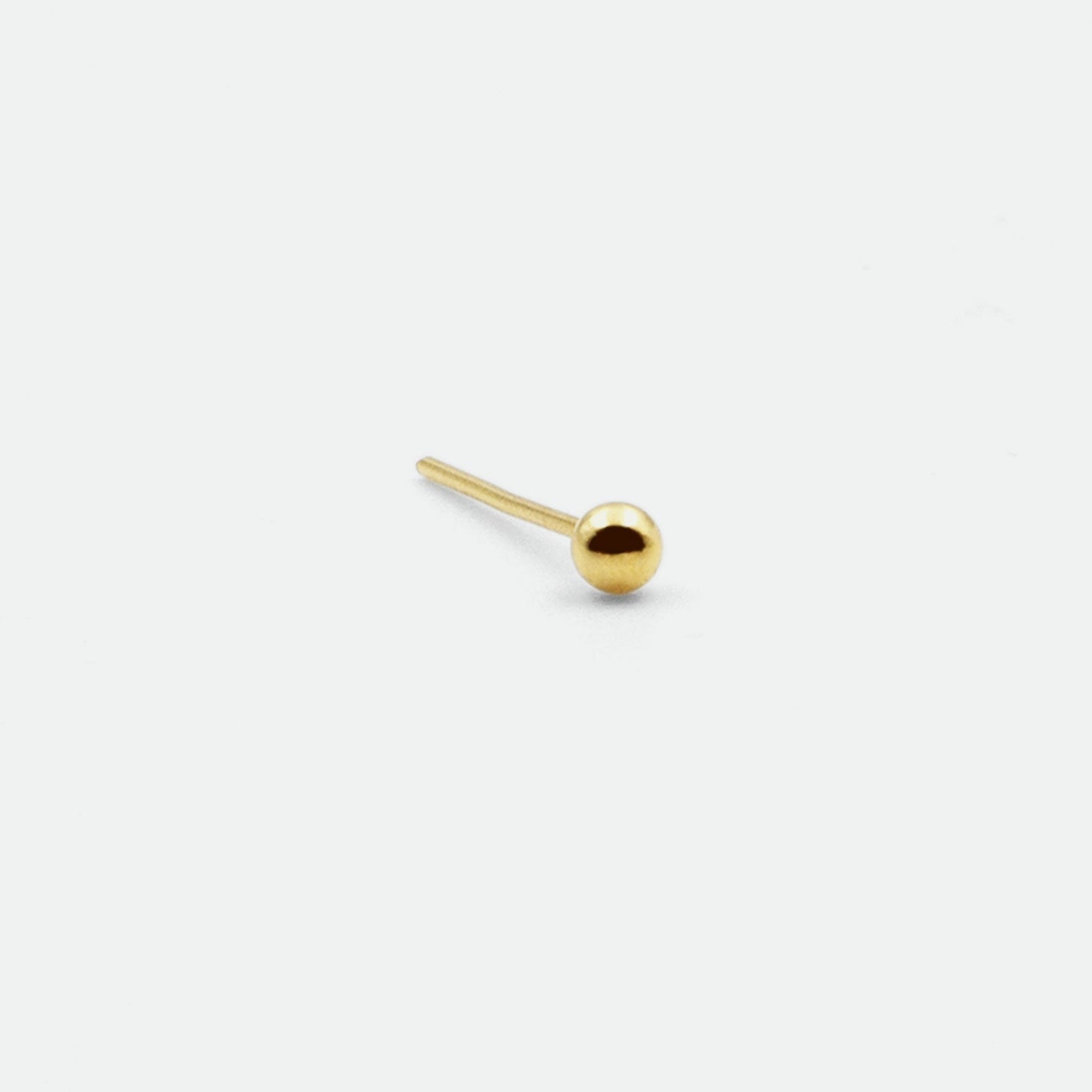 Nasen- und Ohrstecker Piercing jetzt kaufen in unserem Onlineshop oder vor Ort in unserer Filiale in Basel