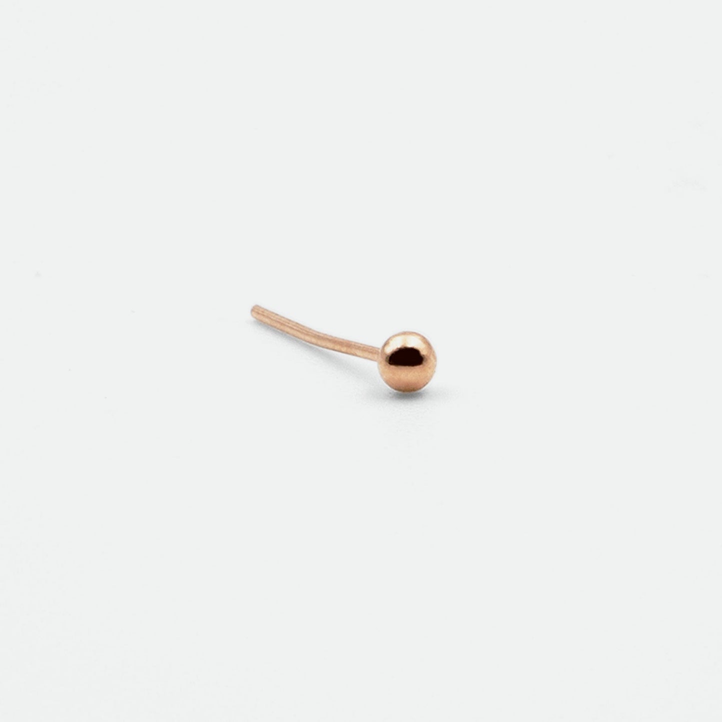 Nasen- und Ohrstecker Piercing jetzt kaufen in unserem Onlineshop oder vor Ort in unserer Filiale in Basel