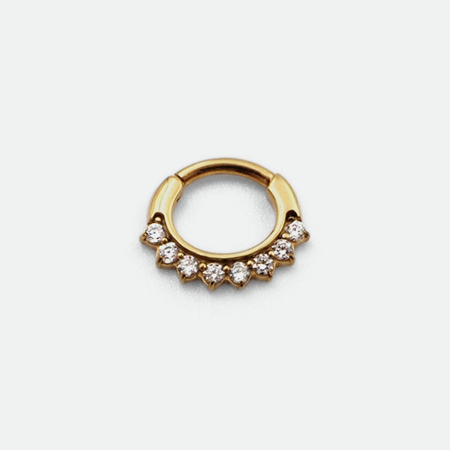 Piercing Septum fuer Damen jetzt kaufen in unserem Onlineshop oder vor Ort in unserer Filiale in Basel