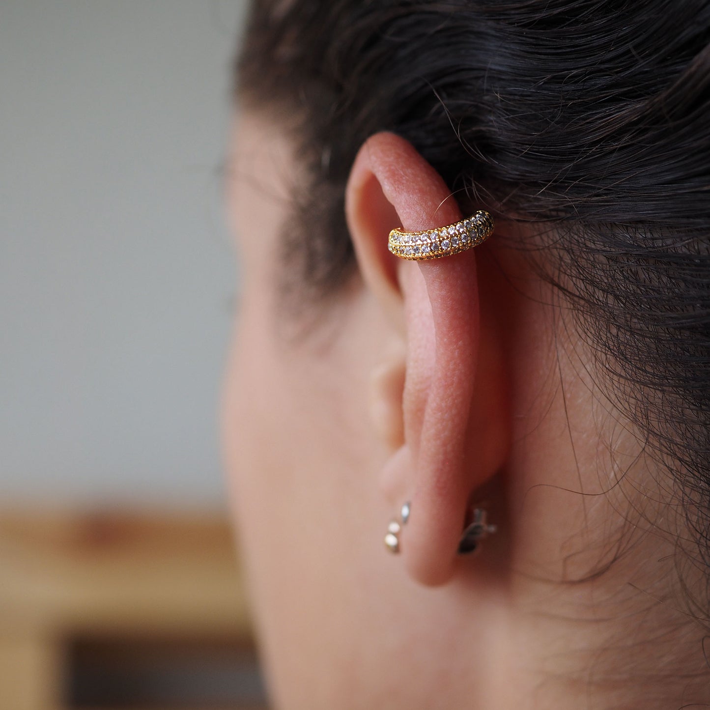 Damen Piercing Helix jetzt kaufen in unserem Onlineshop oder vor Ort in unserer Filiale in Basel
